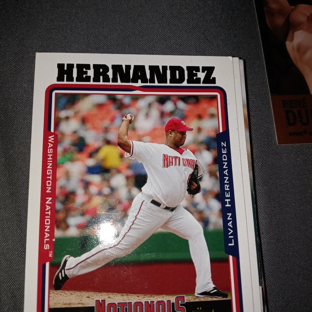 Sports cards - Picture 6 of 10